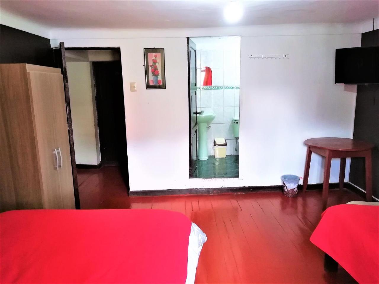 Gringo'S House 1 Bed and Breakfast Cuzco Exterior foto