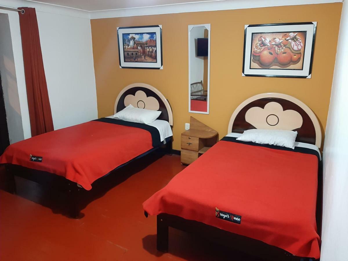 Gringo'S House 1 Bed and Breakfast Cuzco Exterior foto